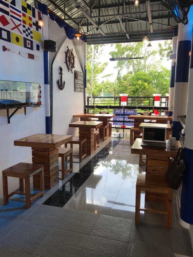 Anchorage Inn โมอัลโบอัล ภายนอก รูปภาพ